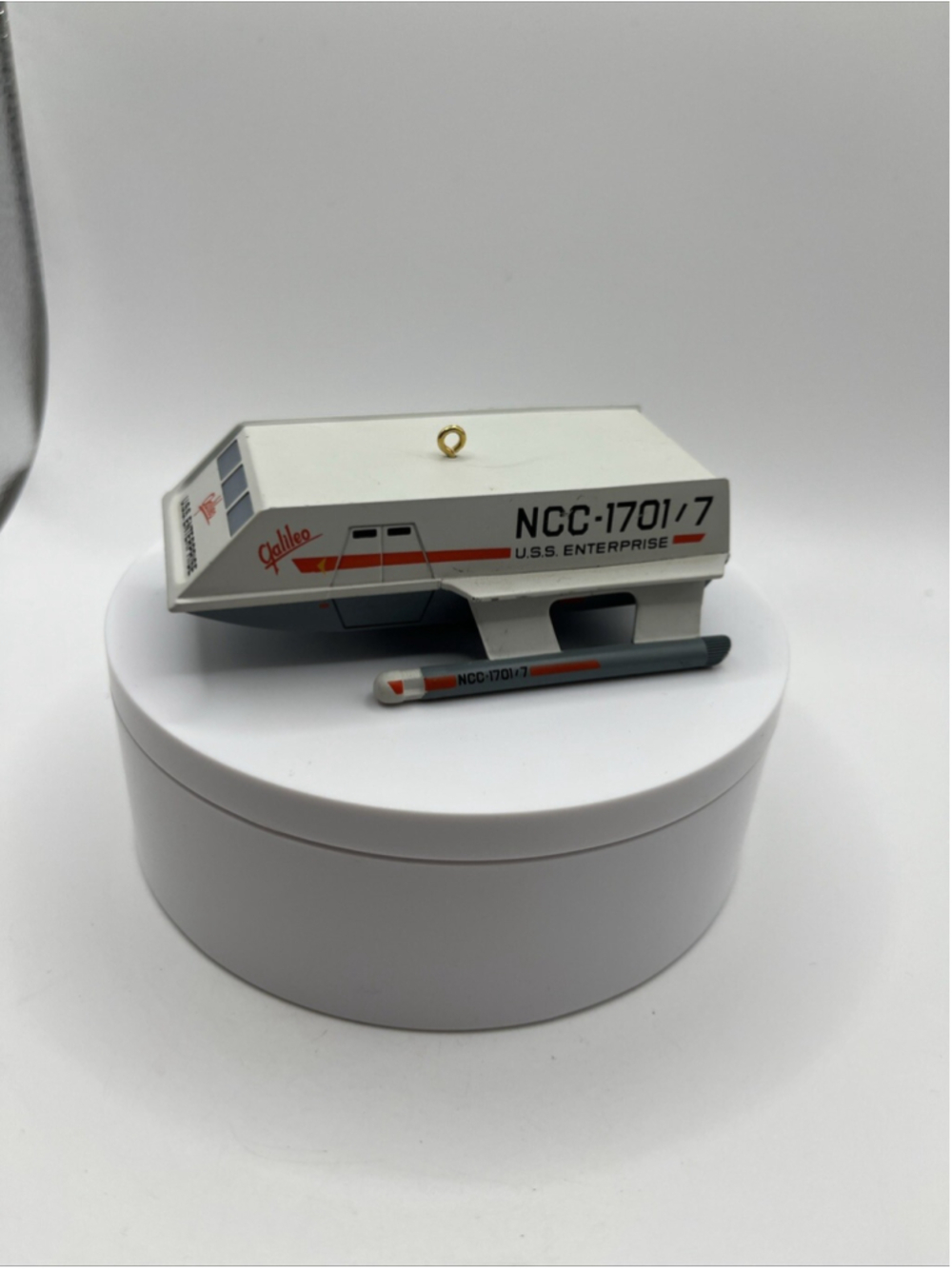 Hallmark Shuttlecraft Galileo Star Trek Magic 1992 Ornament Light Voice SEE